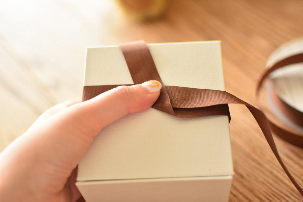 BOXリボンラッピングのやり方