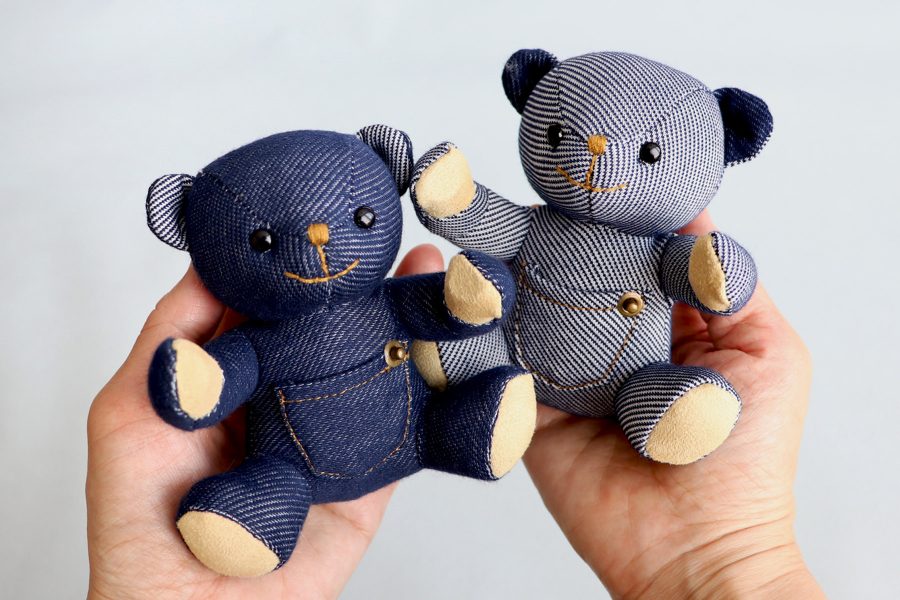 甘すぎない可愛さが魅力♡大人のおしゃれにもおすすめ「デニムベア」はいかが？